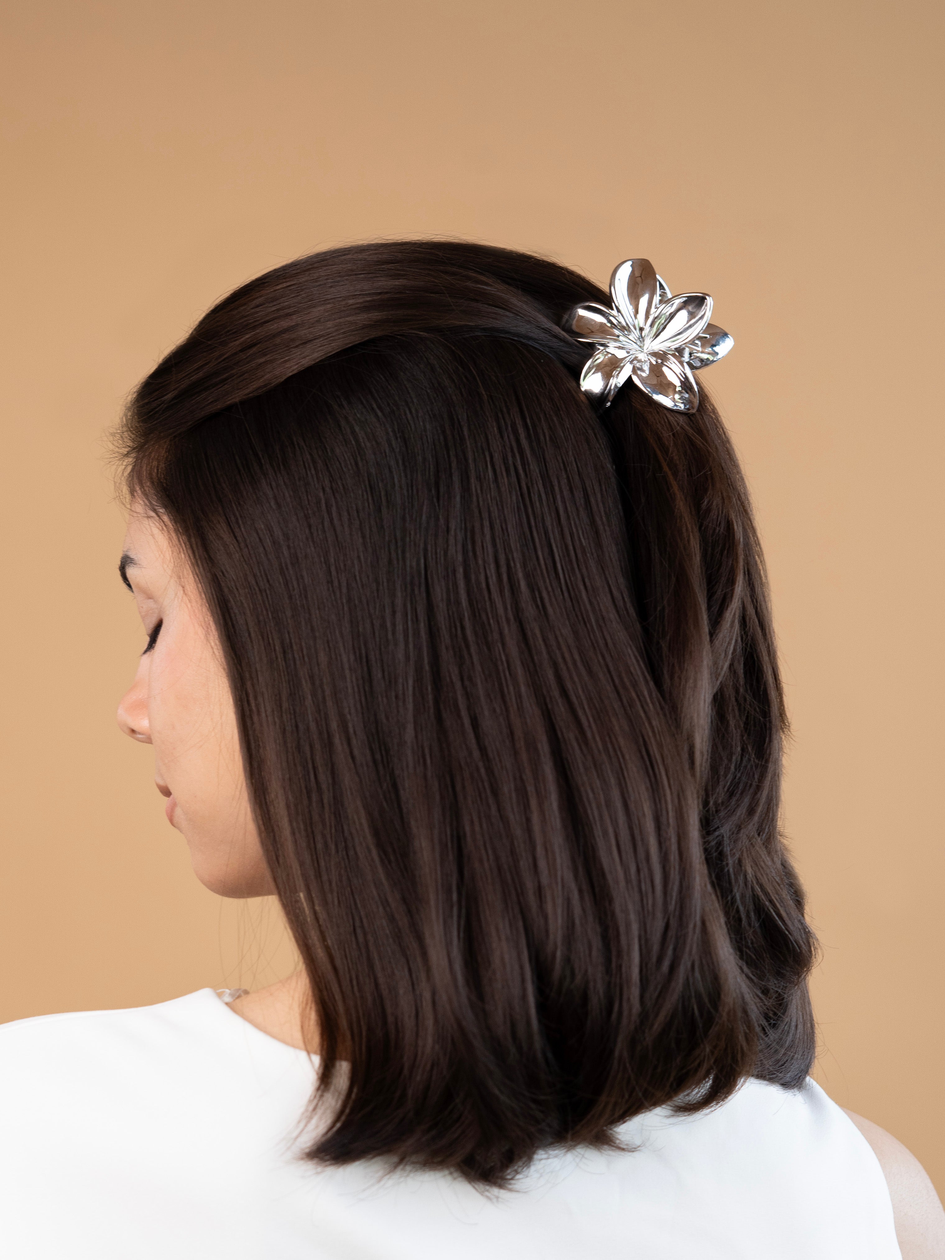 Chrome Silver Claw - Medium