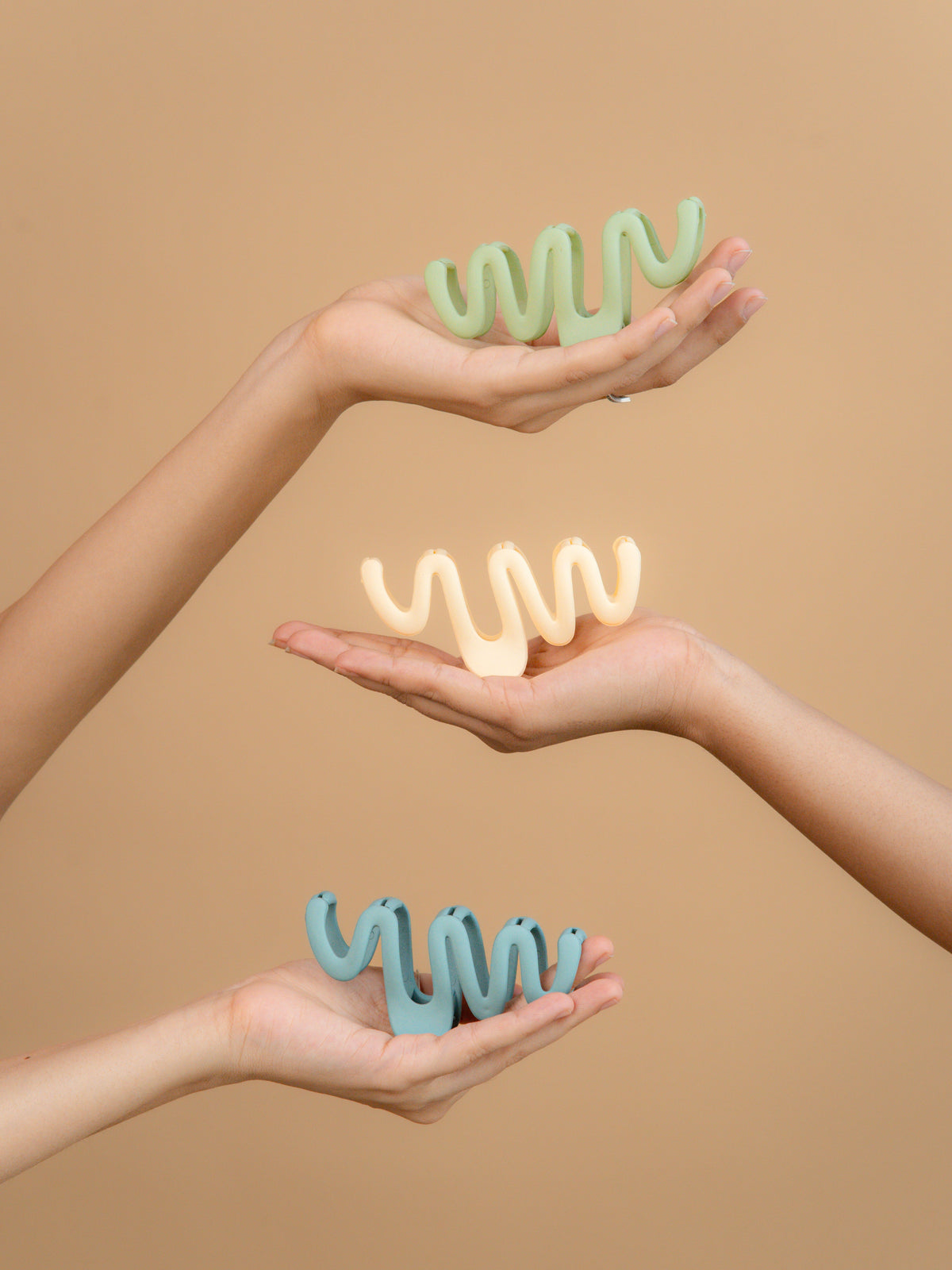 Wavy Claw - Large