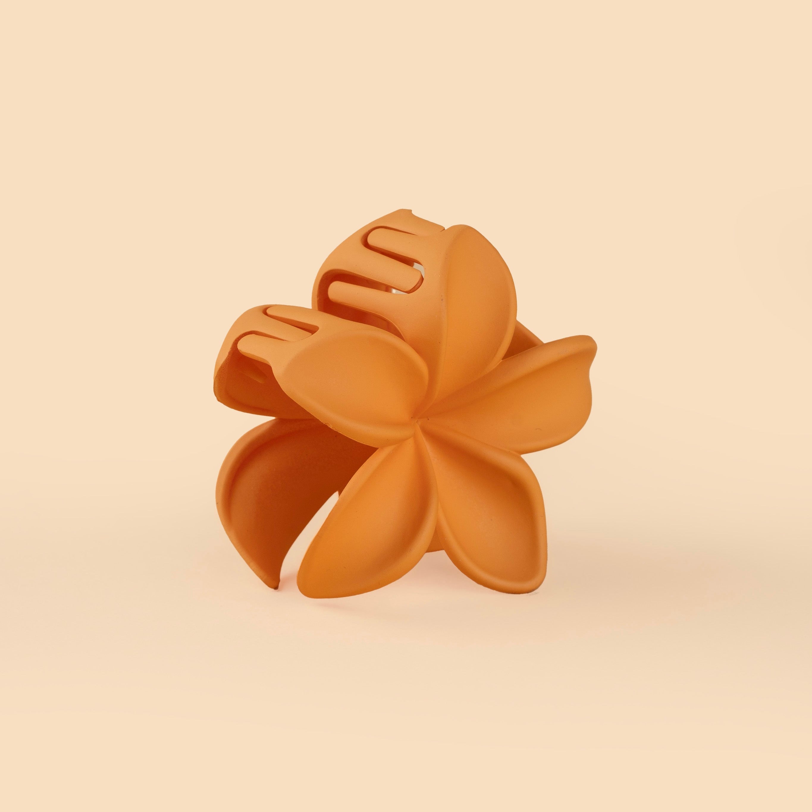 Matte Flower Claw - Medium