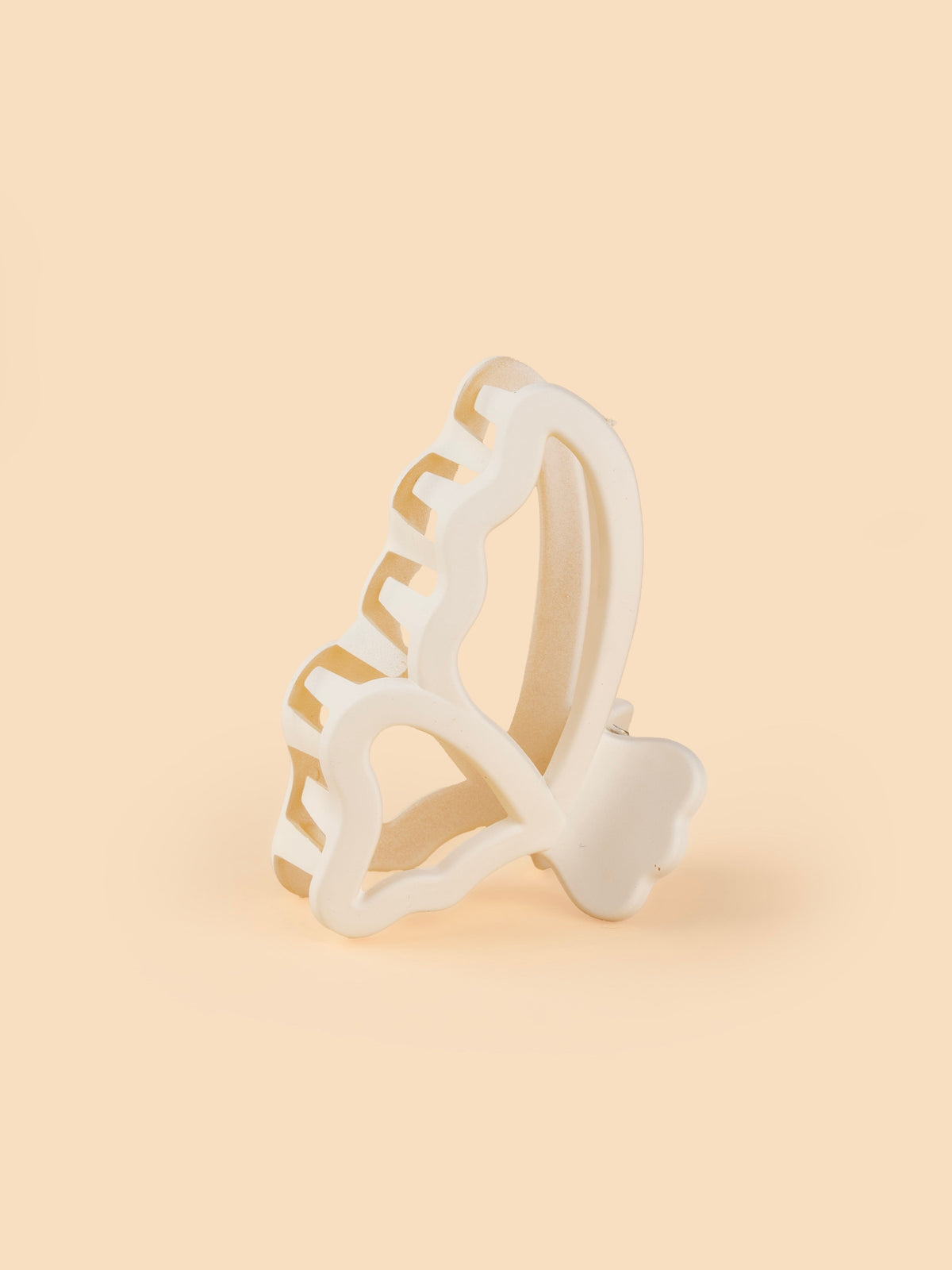 Matte Butterfly Claw - Medium