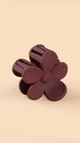 Matte Daisy Claw - Small