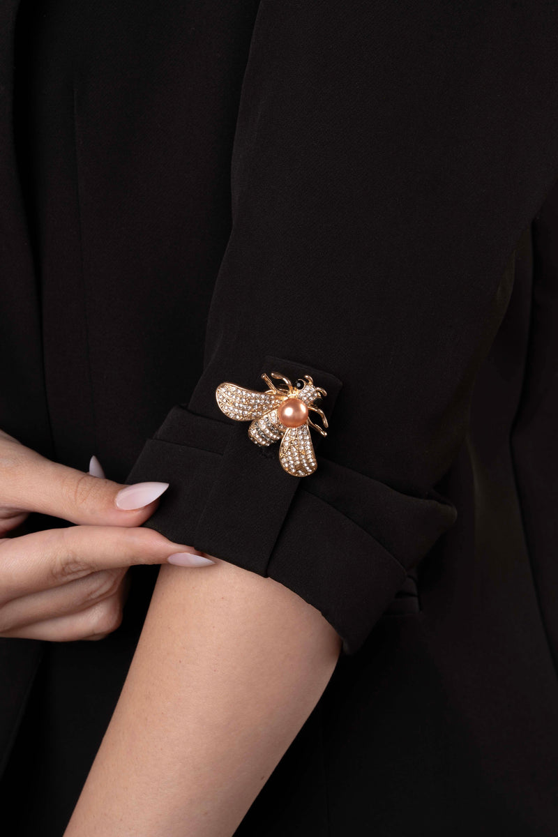 Pearl White Bee