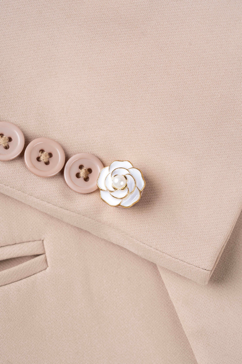 Pearl Rose Bloom