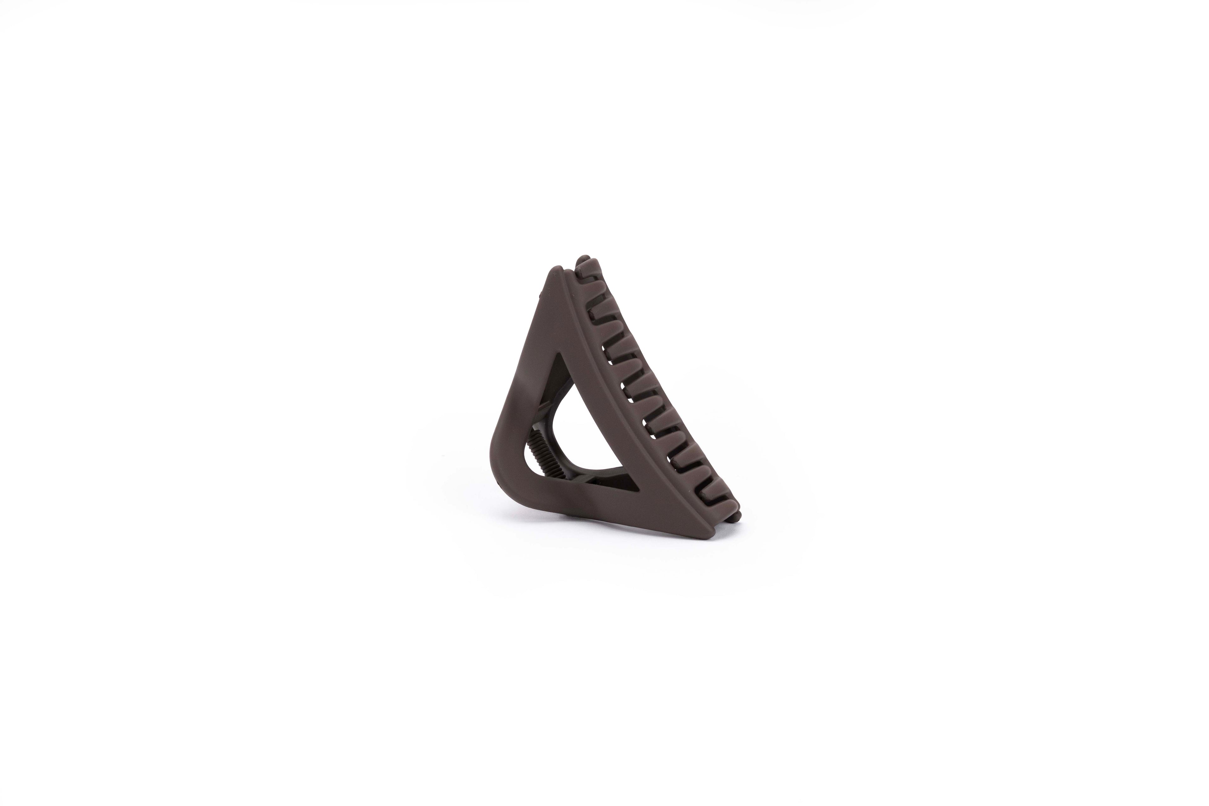Triangle Claw - Medium Matte