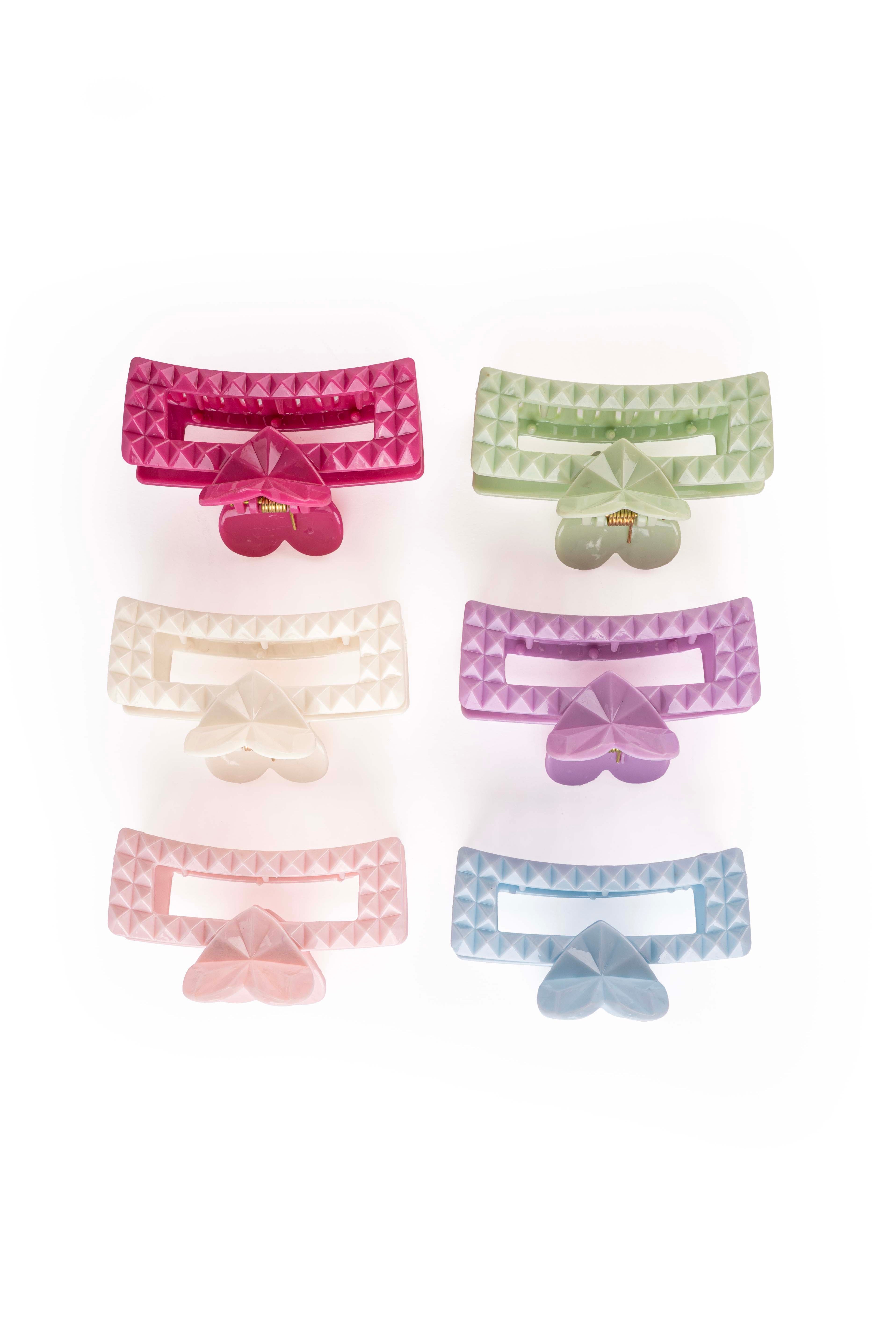Studded Heart Frame Claw - Medium