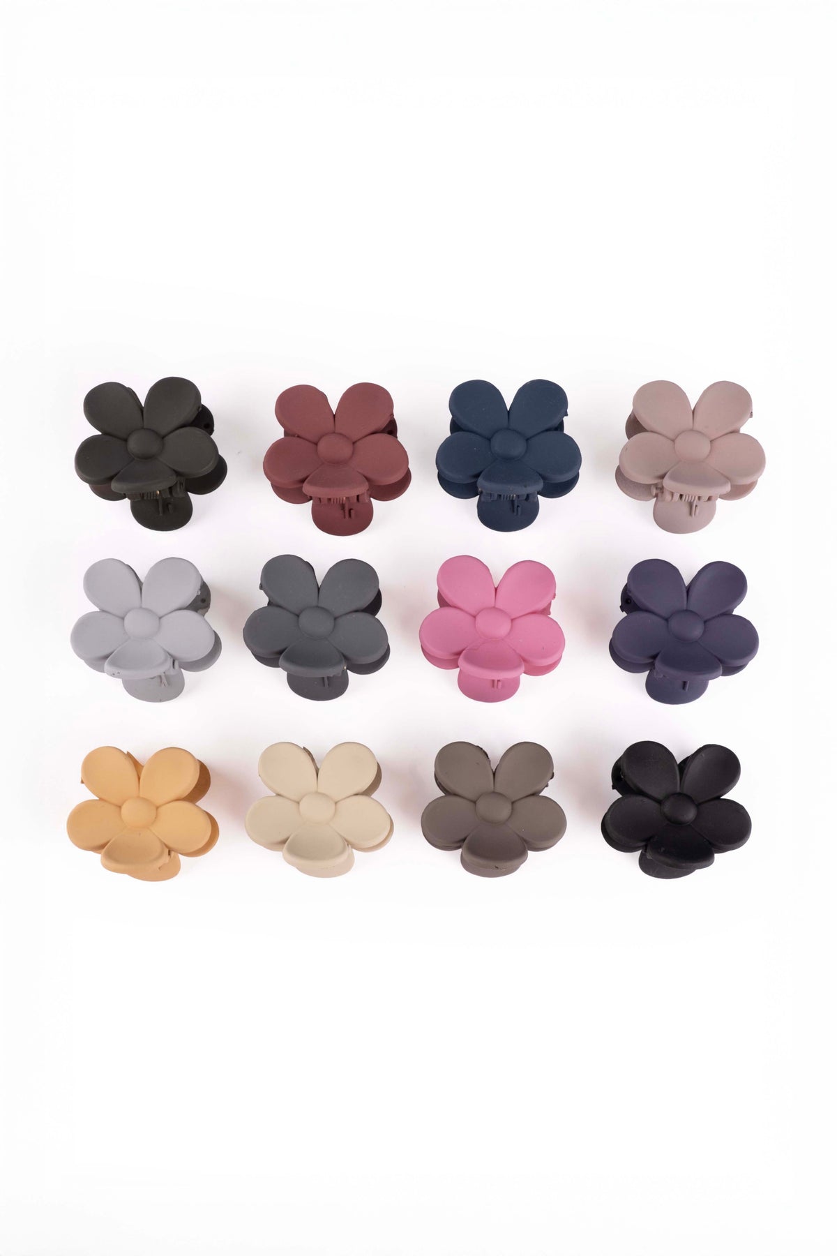 Matte Daisy Claw - Small