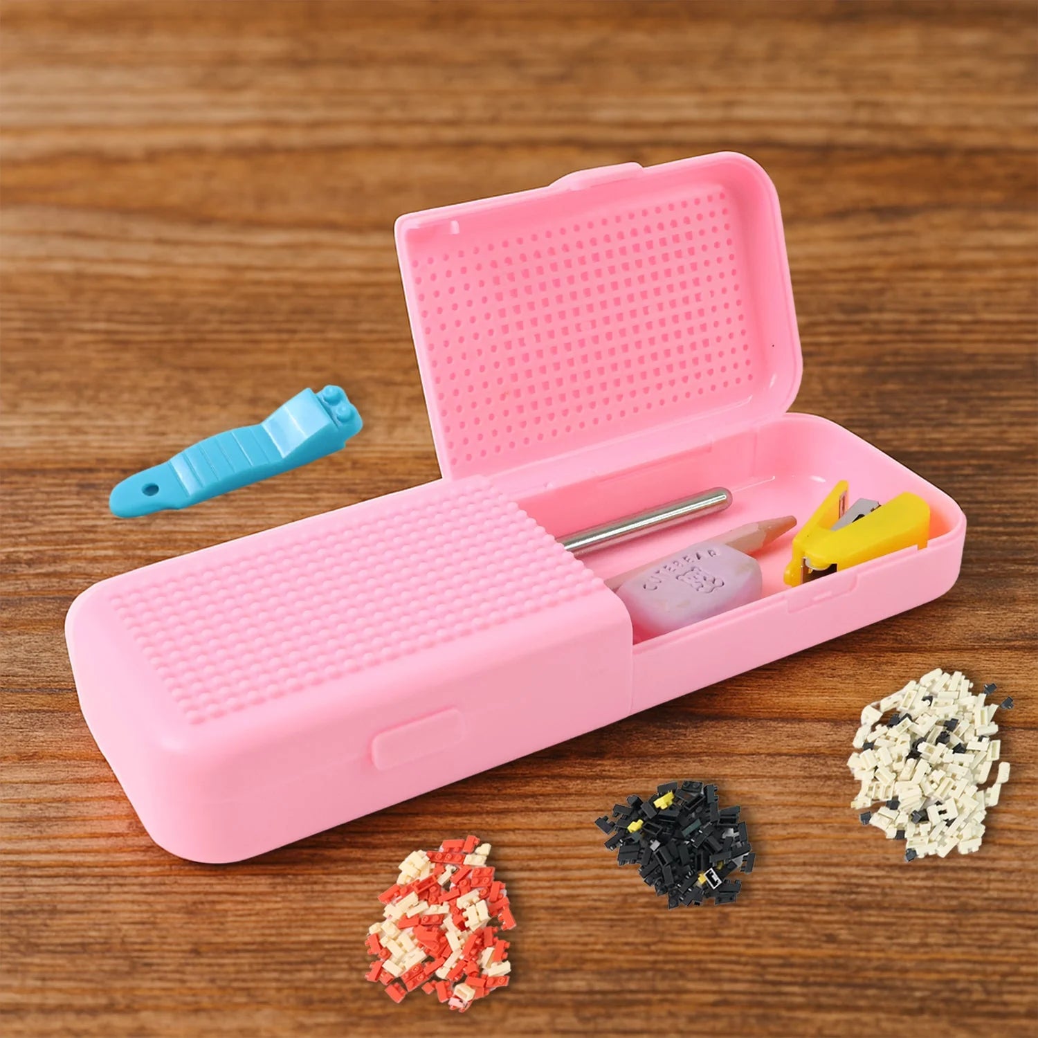 DIY Pixel Art Pencil Holder